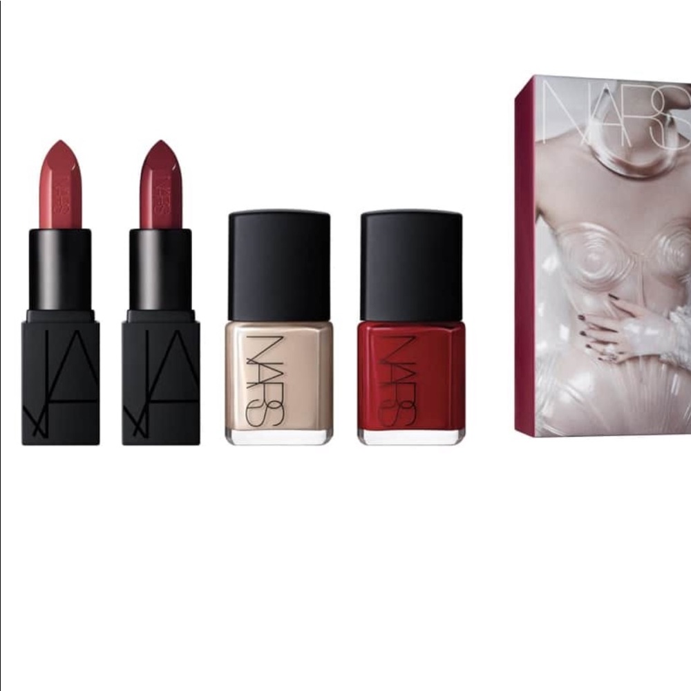NARS thousand worlds lip & nail set